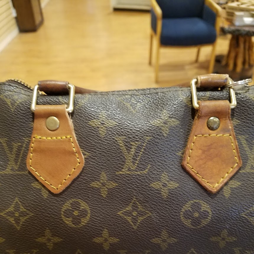 Chan Yew Repair: LV Bag  Handle Replacement Sharing with you a